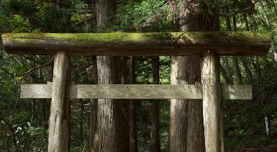 Bandai Plateau crater lakes Fukushima Japan — Tsuruga-jo castle Aizu-Wakamatsu Ouchi-juku thatched village